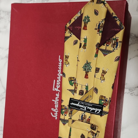 Salvatore Ferragamo Yellow Tie - Picture 3 of 4